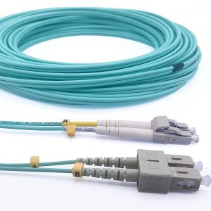 Câble à Fibre Optique LC/UPC – SC/UPC OM3 (Ref:5529)