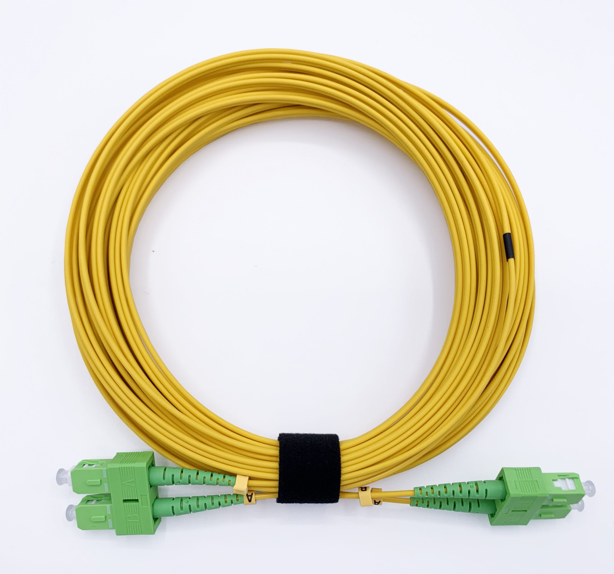 Elfcam - Câble à Fibre Optique pour Freebox, La Livraison avec Le Coupleur  pour Rallonge Fibre Optique Câble, SC/APC à SC/UPC Monomode Simplex, Blanc  (15M) - Câble Optique - Rue du Commerce