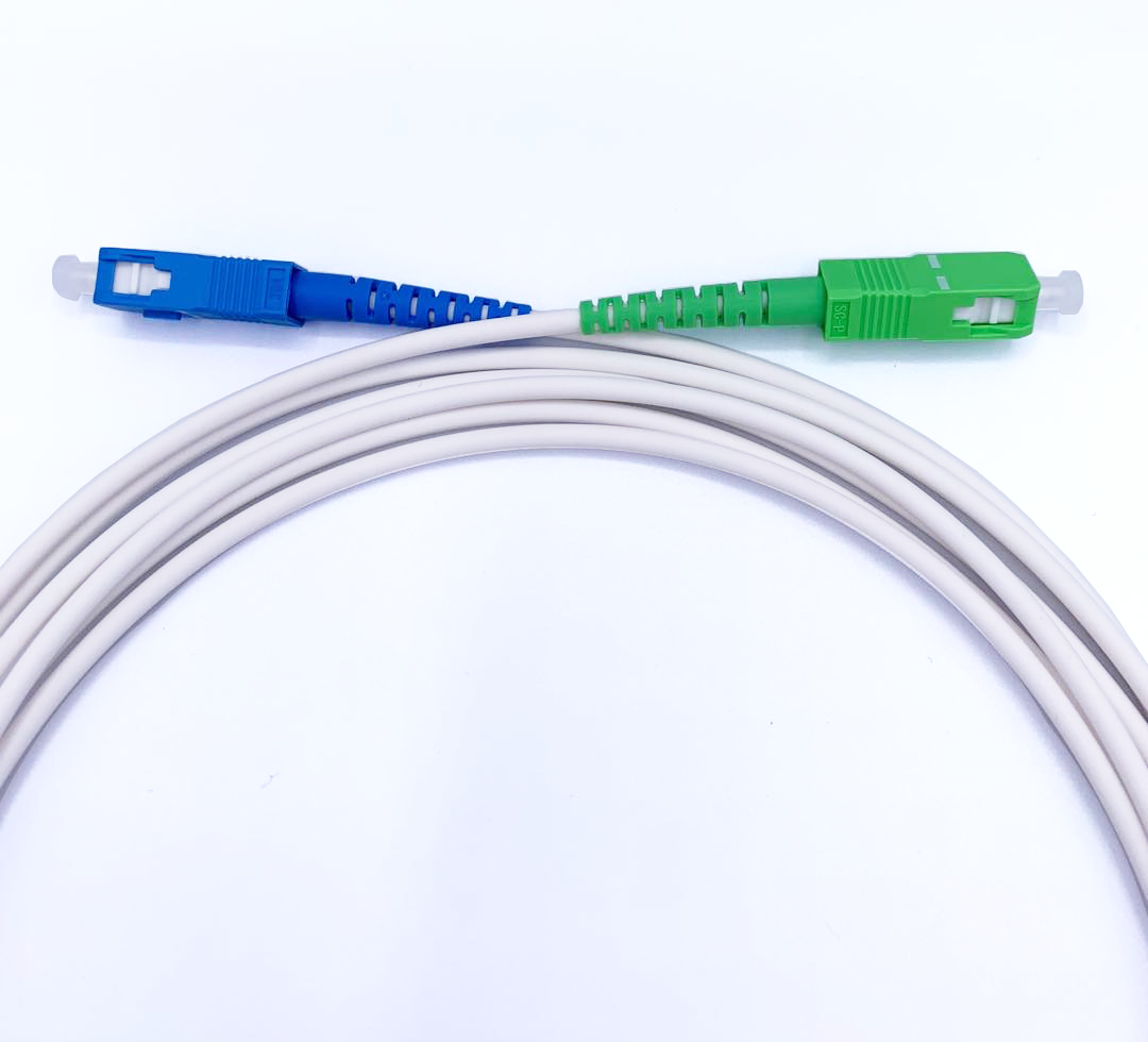 Cordon fibre optique monomode SC/UPC vers SC-APC mâle/mâle pour box fibre  Free 3 mètres - SEDEA - 913622
